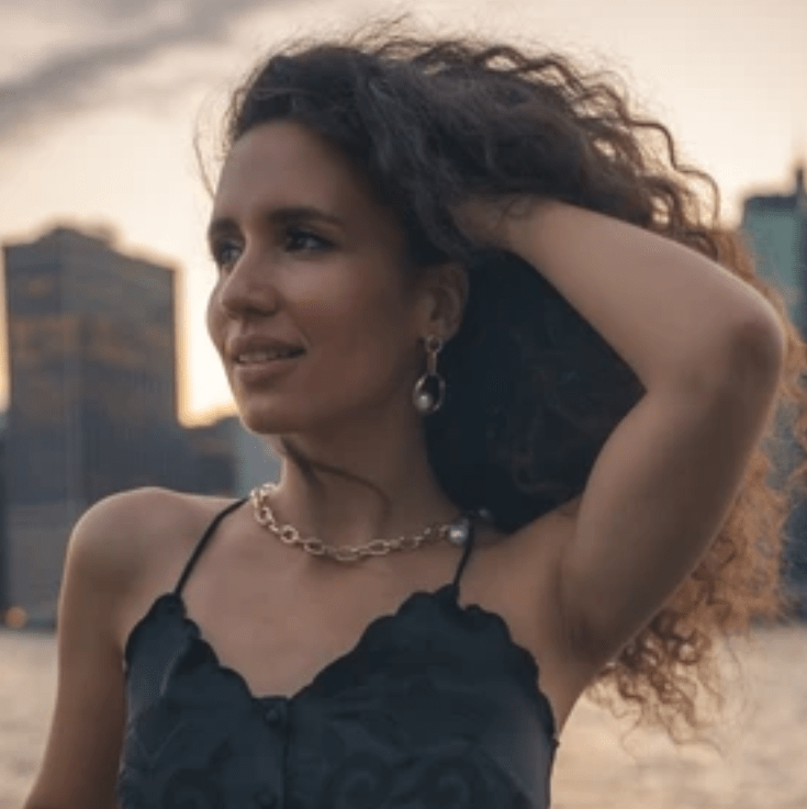 Ramilia Singer Makes a Splash with Debut Single: ‘The Ocean My&nbsp;Power’