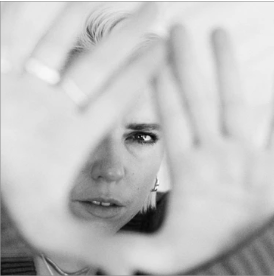 Hayley Warner’s Latest Track ‘I Think I Saw The Moon’ Is Pure Cinematic&nbsp;Bliss!