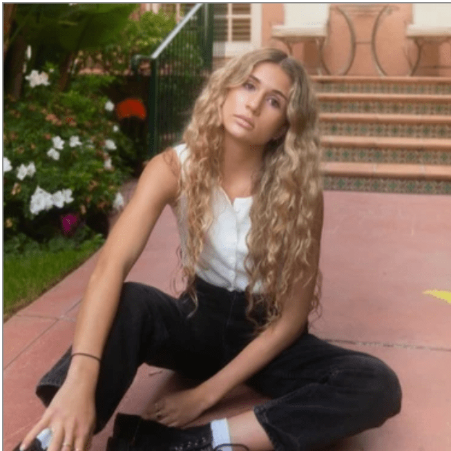 Ashley Elle’s Jaw-Dropping Revelation: ‘Spring Street’ Chronicles the Pain of Parental Split