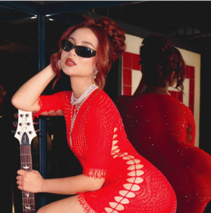 Mesmerizingly Sexy: tiger del flor Sets the Trend with Glamorous New Release!