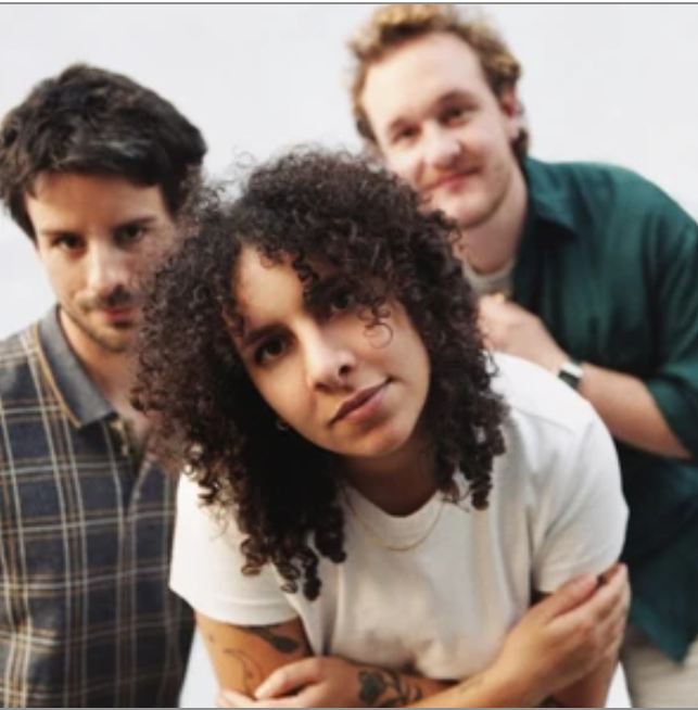 NEWS FLASH! Meagre Martin’s New Single ‘MOUNTAIN’: A Soothing Balm for the Soul