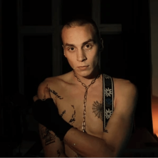 Dive into the Ocean of Emotions with VANDBAKK’S “Honeylips”