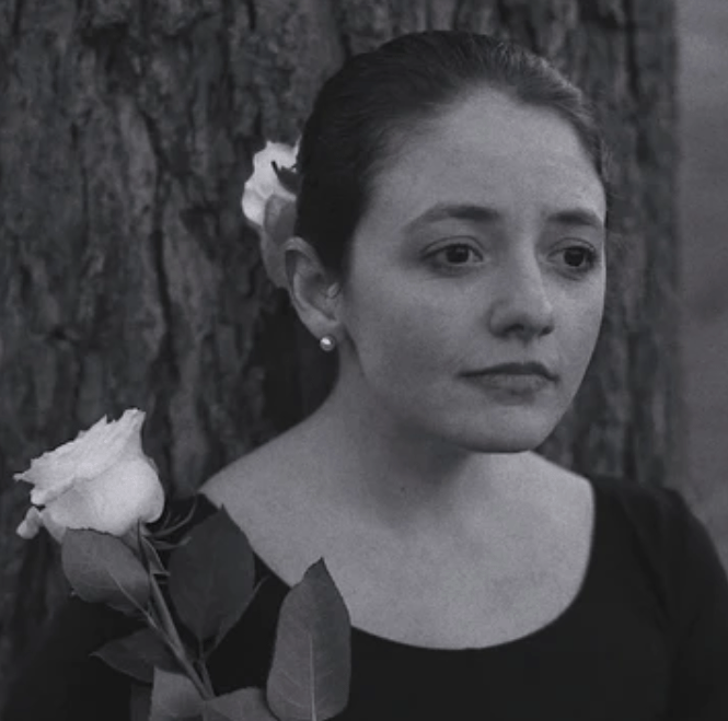 Can music heal? Exploring Adrienne Leska’s new EP “Mirrors” and its emotional&nbsp;impact