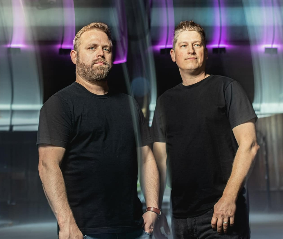 Riven by Ravens’ Intense New Single “Drift” Strikes Like&nbsp;Thunder!