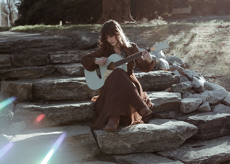 Ashley Virginia Delivers Cozy Acoustic Vibes with ‘I Pour My Spirit in Your&nbsp;Hands’