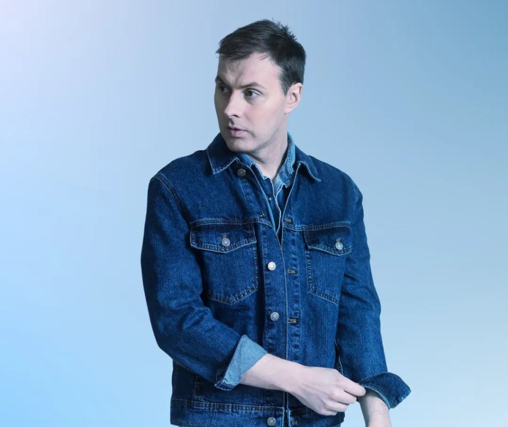 Chris Corey’s Heartbreaker Hit: ‘Lonesome Tonight’ Steals the Show and Your&nbsp;Heart!