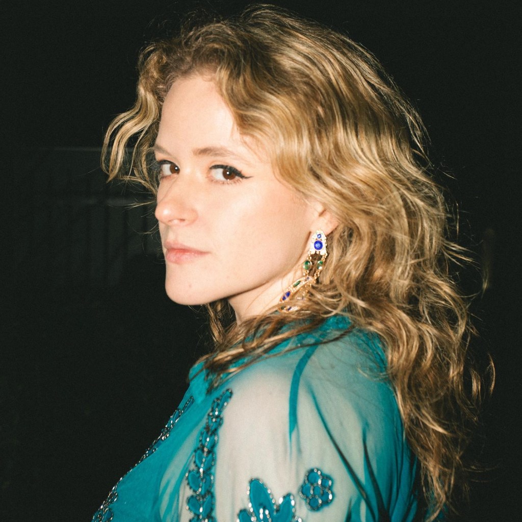 Cosmic Cure for City Blues: Lexi Berg’s “Lonely Satellite” Will Launch You Out of&nbsp;Anxiety