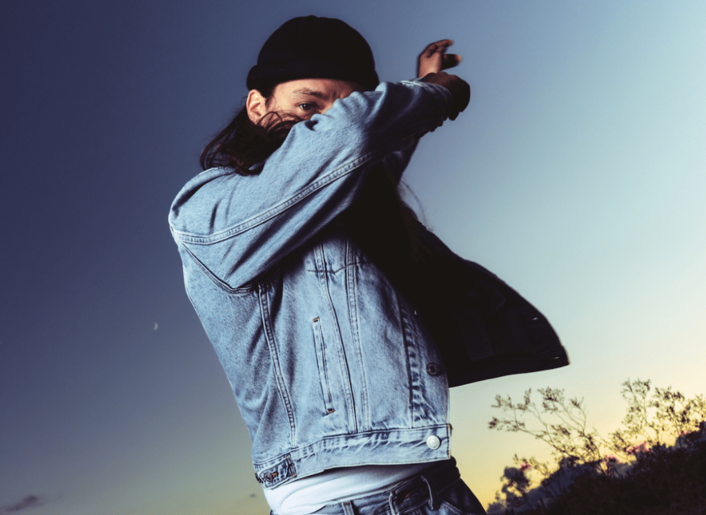 In “SHE’S THE WHOLE WORLD,” sunsetto Finds Beauty in&nbsp;Simplicity