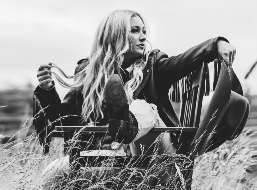 If You Haven’t Heard Samantha Rae’s ‘Taking Me Down’, You’re Missing Out on the Kind of Honest Country That Doesn’t Come Around&nbsp;Often