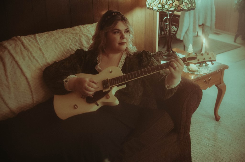 Lounna Made an Album Called Garden For Winter, But Instead of Frost and Snow, It Turned Out to Be the Warmest Thing I’ve Heard in a Long Time