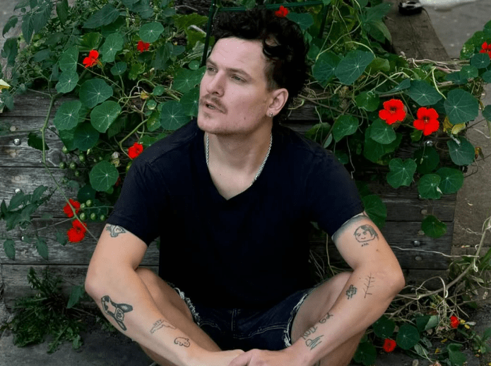 Arthouse Inside Out, or How JJ Sweetheart Plays with Your&nbsp;Mind