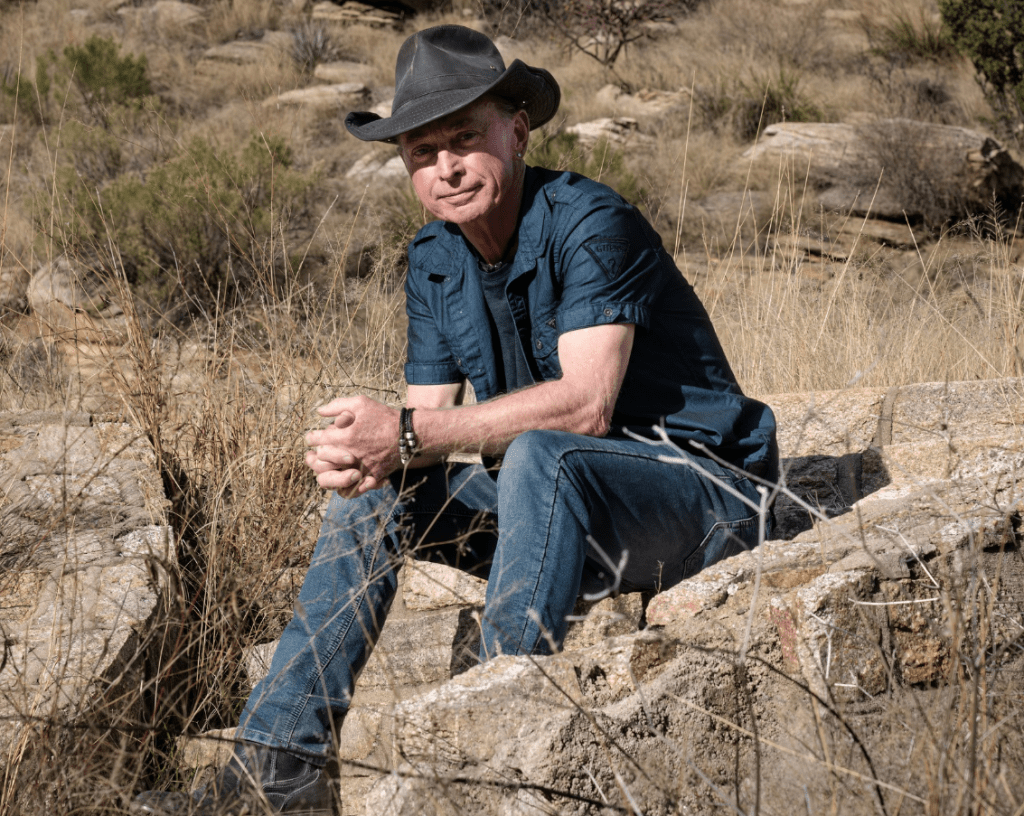 ‘Whiskey and Cigarettes’ by Brian Berggoetz: A Song That Sings Like Saturday&nbsp;Night