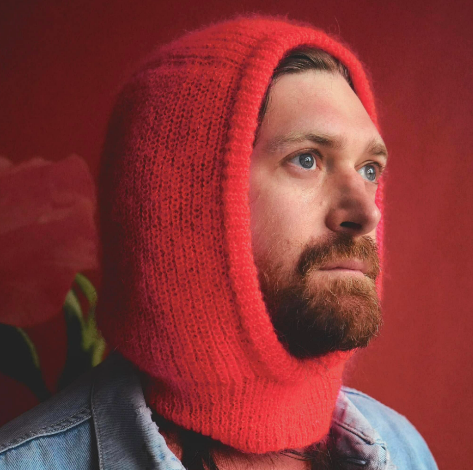 “BB” by The Feather Doesn’t Overreach — It Just Delivers a Smooth, Airy Groove Perfect for Doing Absolutely Nothing