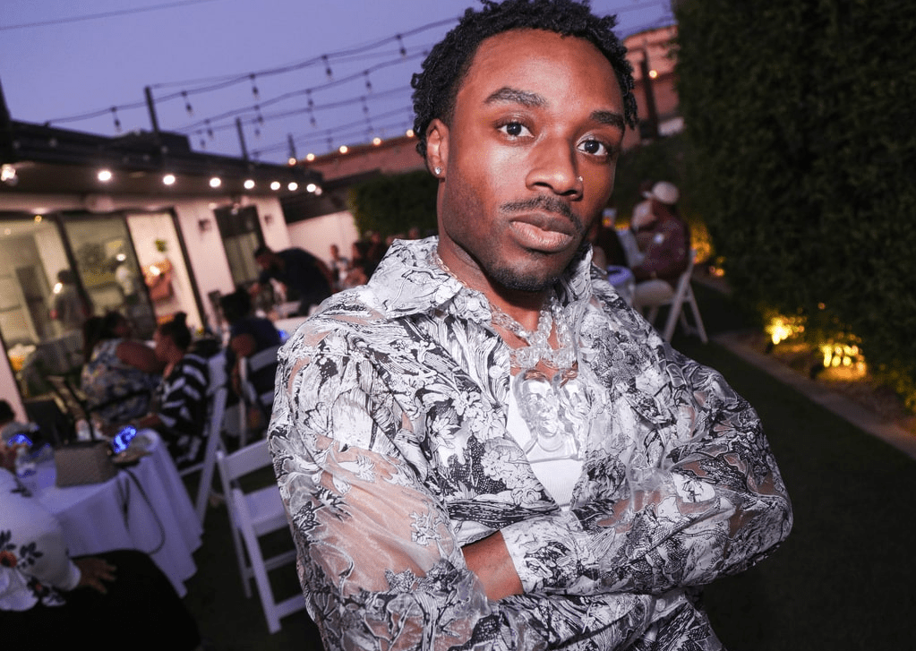 Marcus Orelias Went from “Actor, Writer, Designer” to Making One of the Best R&B Albums of the Year