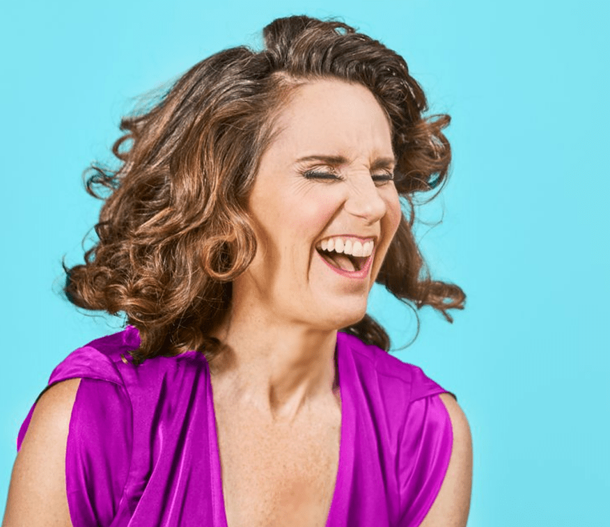 Stephanie Bettman’s ‘Out Of The Darkness’ Sounds Like a Folk Album, a Funk Album, a Latin Album, and a Pop Album All Having a Group Hug