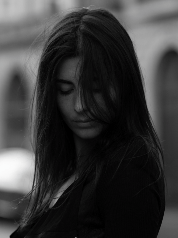 Marie Minet On Crossing Borders, Breaking Patterns, And Building A New Sound: “I wanted it to feel like a live album — a jam, composed and recorded at the same&nbsp;time”