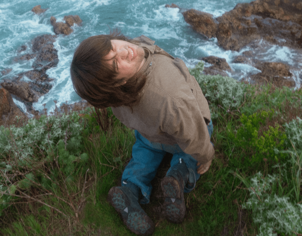 dwn bad Drops the Polished Act and Lets the Guitars Bleed on ‘Good Luck Have Fun’