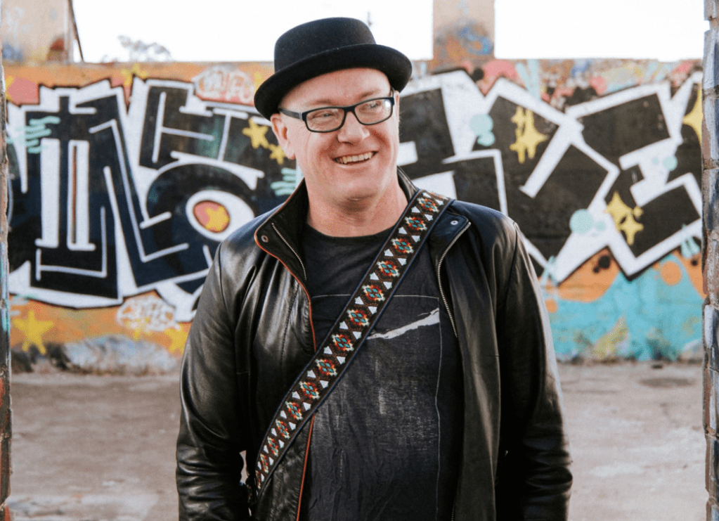 Married? Annoyed? Still in Love? Heisenberg Principle Gets You with ‘Chalk and&nbsp;Cheese’