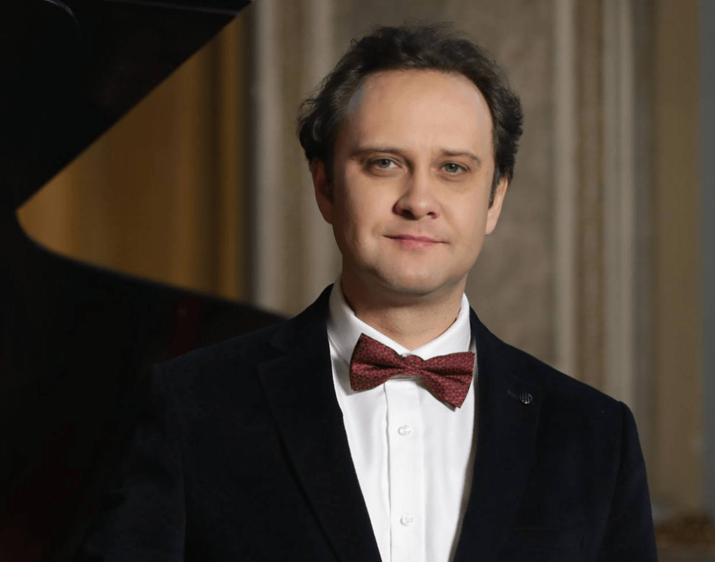 Stefan Lovin’s Traditional Romanian Songs (Live): A Haunting Bridge Between Ages and Aches