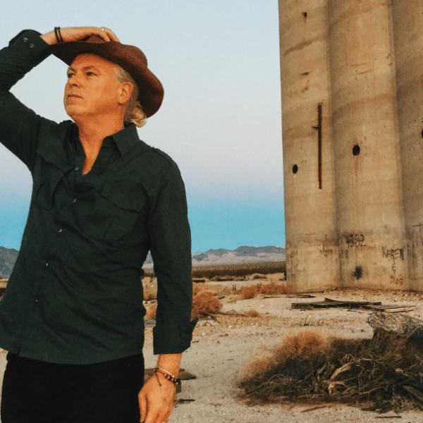 Hilary Cousins: “Fragments” The Cosmos in Three and a Half&nbsp;Minutes