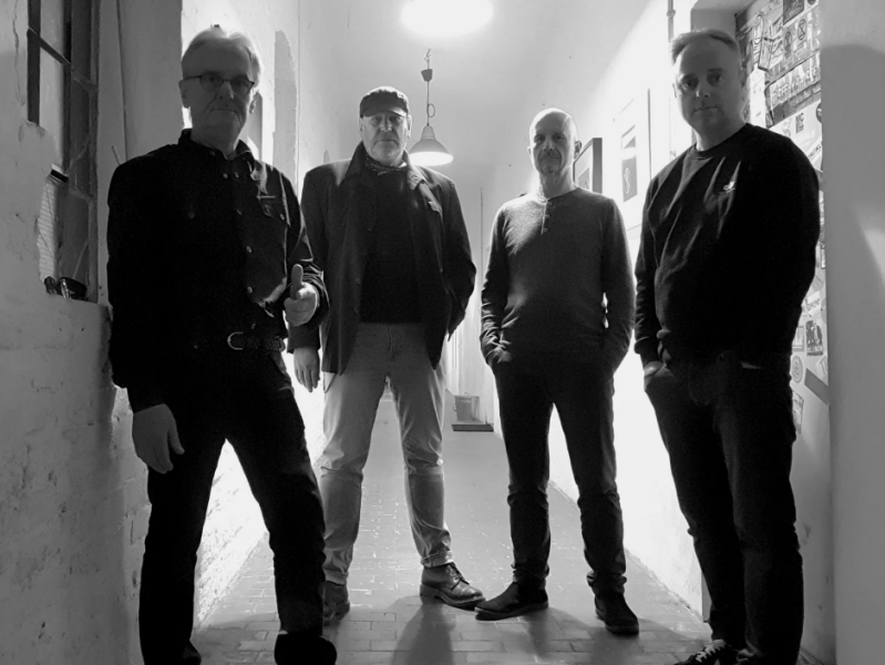 The Fine Chairs Found the Soft Nerve Inside Garage Rock’s Leather&nbsp;Armor