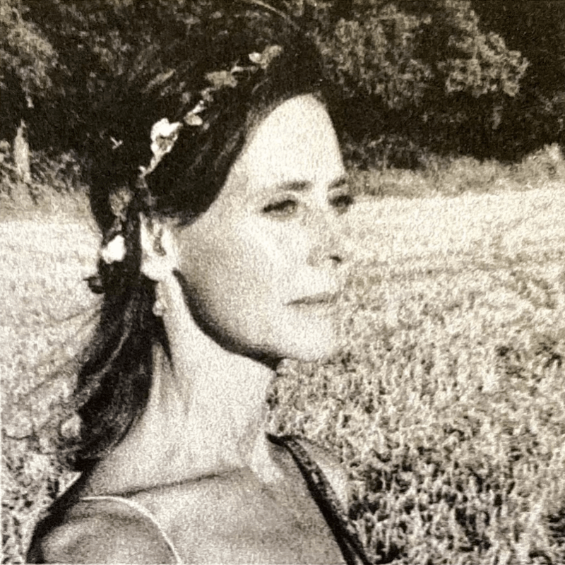 Juliet Howland Drops a 12-Track Solo Folk Album Played, Written, and Sung Entirely by&nbsp;Herself