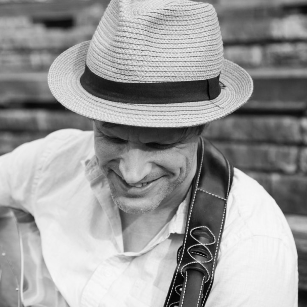 Rust and Redemption: The Garage Gospel of Christo Sedgewick and The Fabulous&nbsp;Regrets