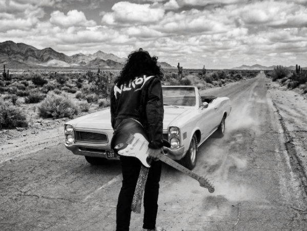 “I Had Homesickness for a Place I Had Never Visited”: Alex Kilroy on Romania, Nashville, and Break My&nbsp;Chains