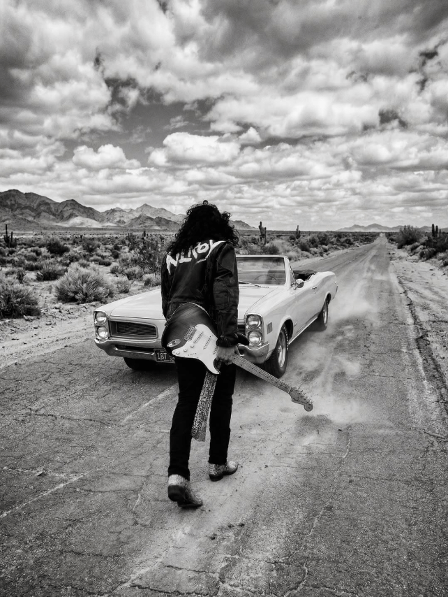 “I Had Homesickness for a Place I Had Never Visited”: Alex Kilroy on Romania, Nashville, and Break My&nbsp;Chains