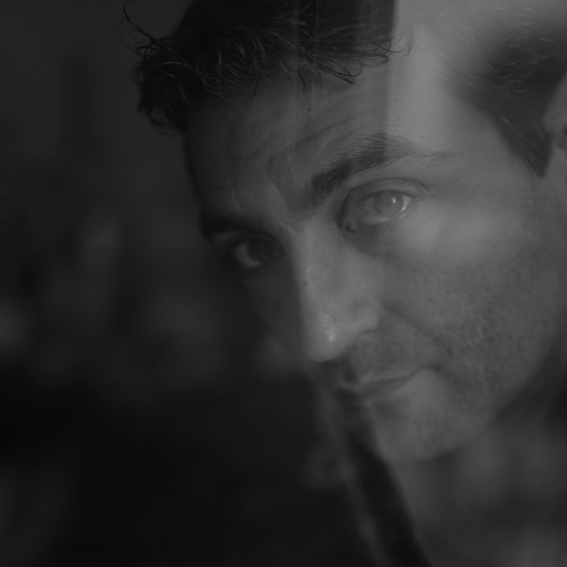 Mature, Honest, and Rocking: Valerio Montelatici Delivers a Masterclass with “Are we&nbsp;happy”