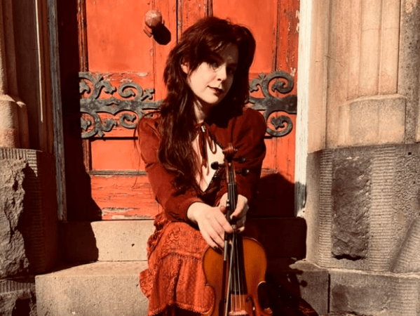 Izzy Skinner’s Chapter Six: The Art Pop EP Where Violin Finally Takes the&nbsp;Lead