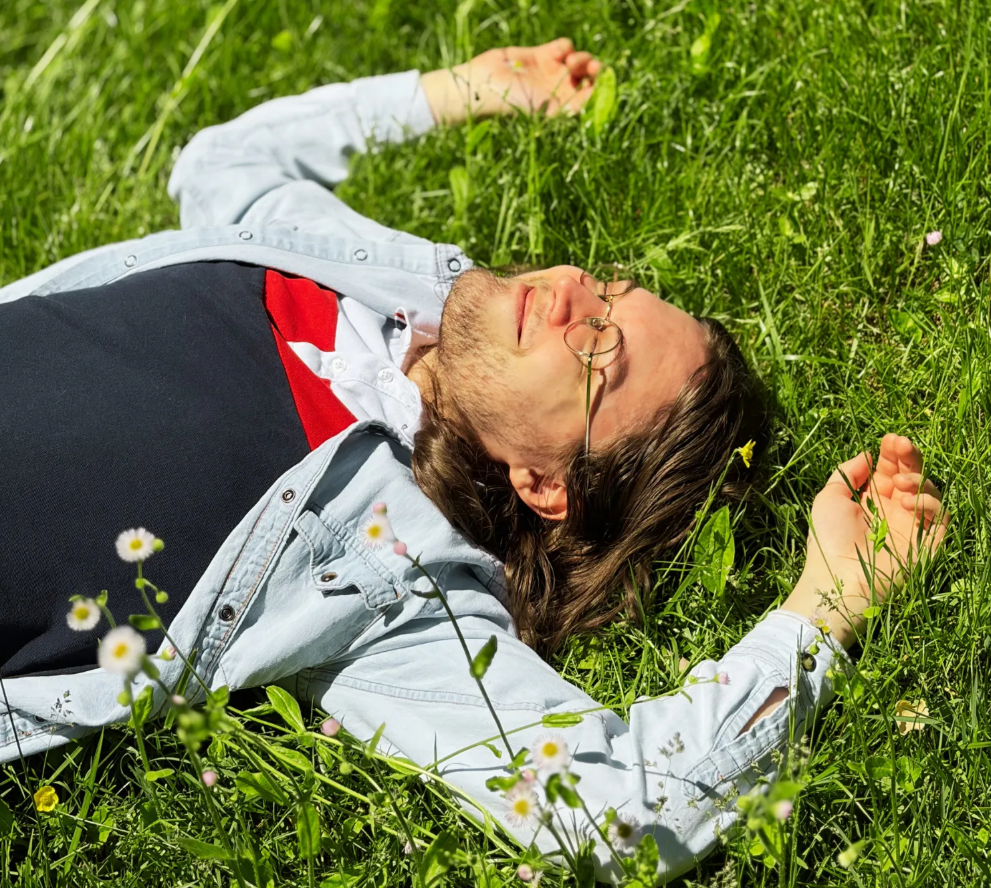 Clay Goodman — Listen To The Rain: Rain Won’t Feel Grey Ever Again After This Song