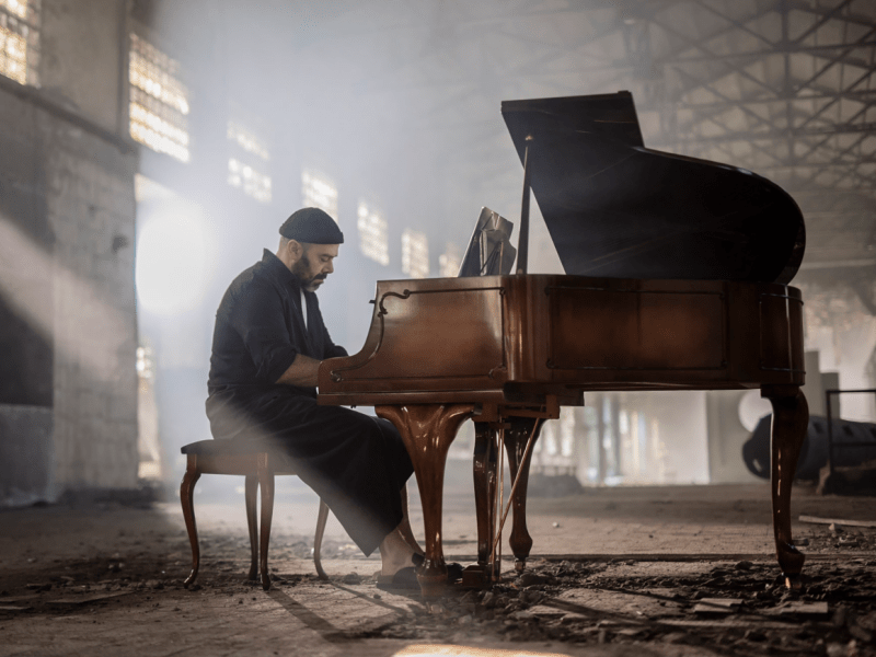 ‘Raíz y Recuerdo’ by Jordi Forniés: Quiet, Careful, and Harder to Shake Than&nbsp;Expected