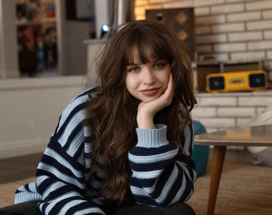On Undecided, Cam Elise Strips Everything Back and Finds More
